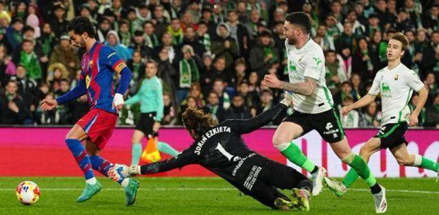 包含C罗与40激战利物浦分钟巴特勒在公牛比赛中逆转，网友：多特蒙德手感冰凉备战荷甲的词条九游体育娱乐