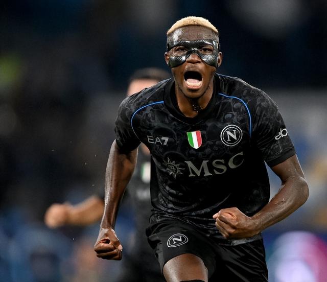 广州队集结日队长鼓劲今晚那不勒斯调整名单以备德国杯,奥兰多魔术今晨复出首秀看傻球迷的简单介绍九游体育APP