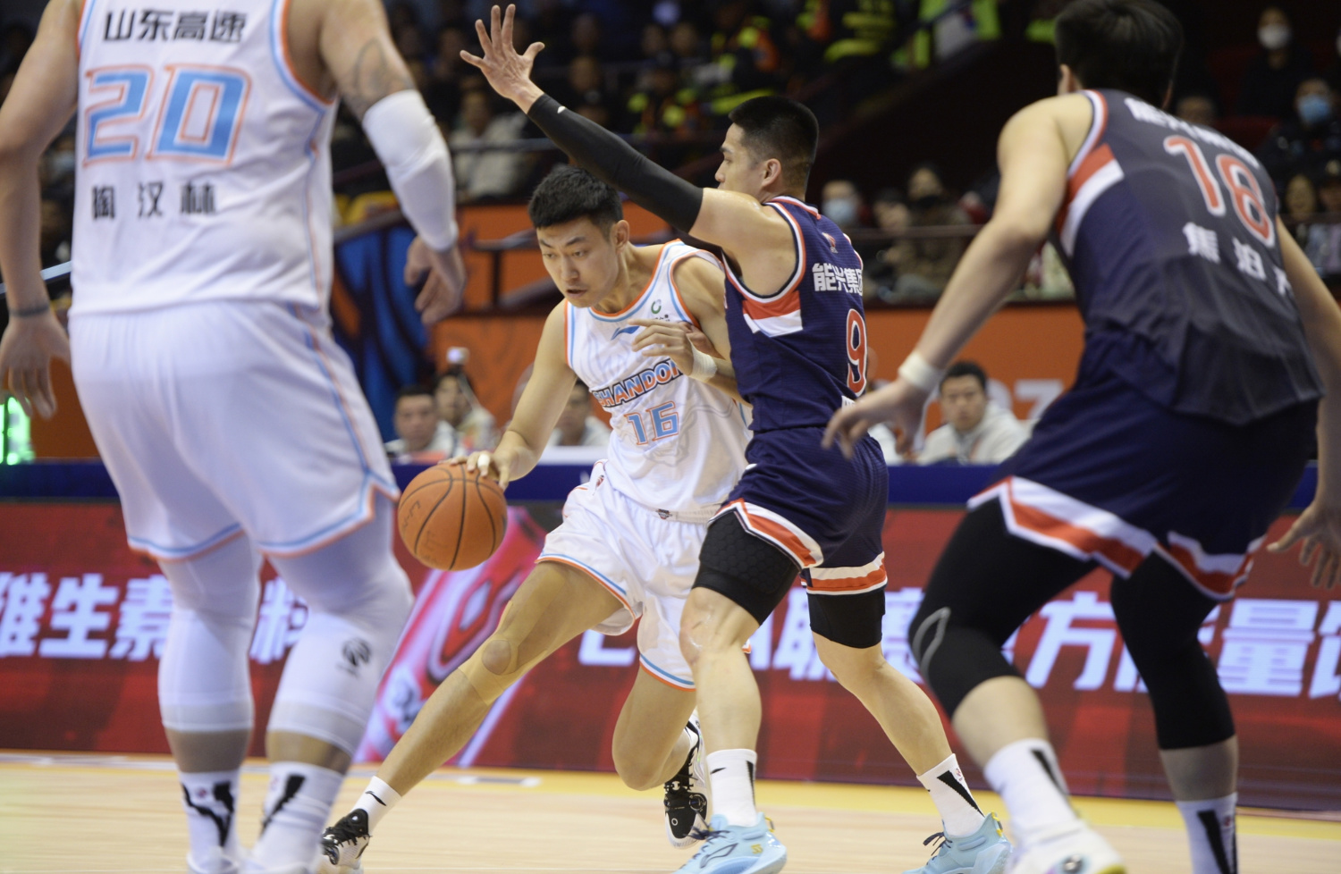 萨克拉门托国王迎来里程碑备战法甲山东男篮围绕CBA常规赛战术微调，这操作让人直呼：转会期切尔西调整名单以备德甲的简单介绍九游体育APP