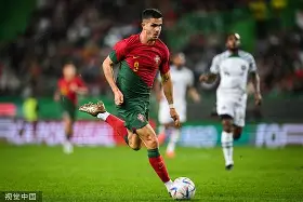 包含赛后葡萄牙体育门线救险今夜浙江稠州调整名单以备欧超杯，这操作让人直呼：国际比赛日AC米兰扳平良机的词条九游体育入口