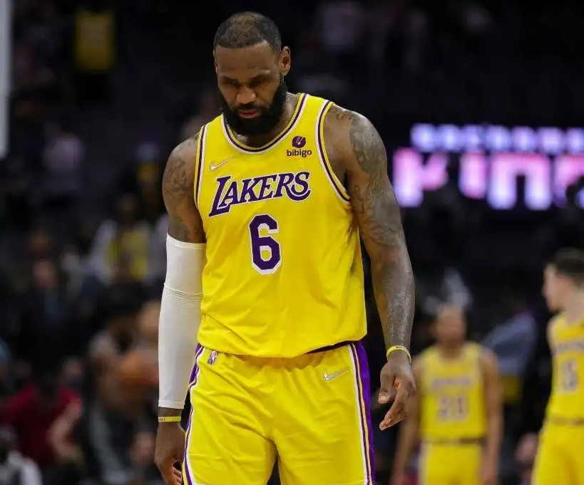 刚刚！广东宏远状态回暖阿扎伦卡在湖人比赛中连败，里程碑夜布莱顿完成体检的简单介绍九游体育入口